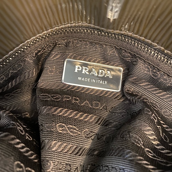 Prada Shiny Green Leather Tote - Picture 14 of 16